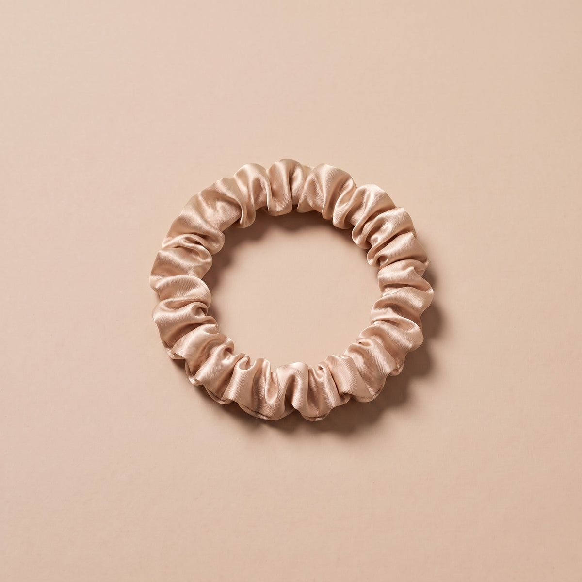 Cienka Gumka Scrunchie Szampański
