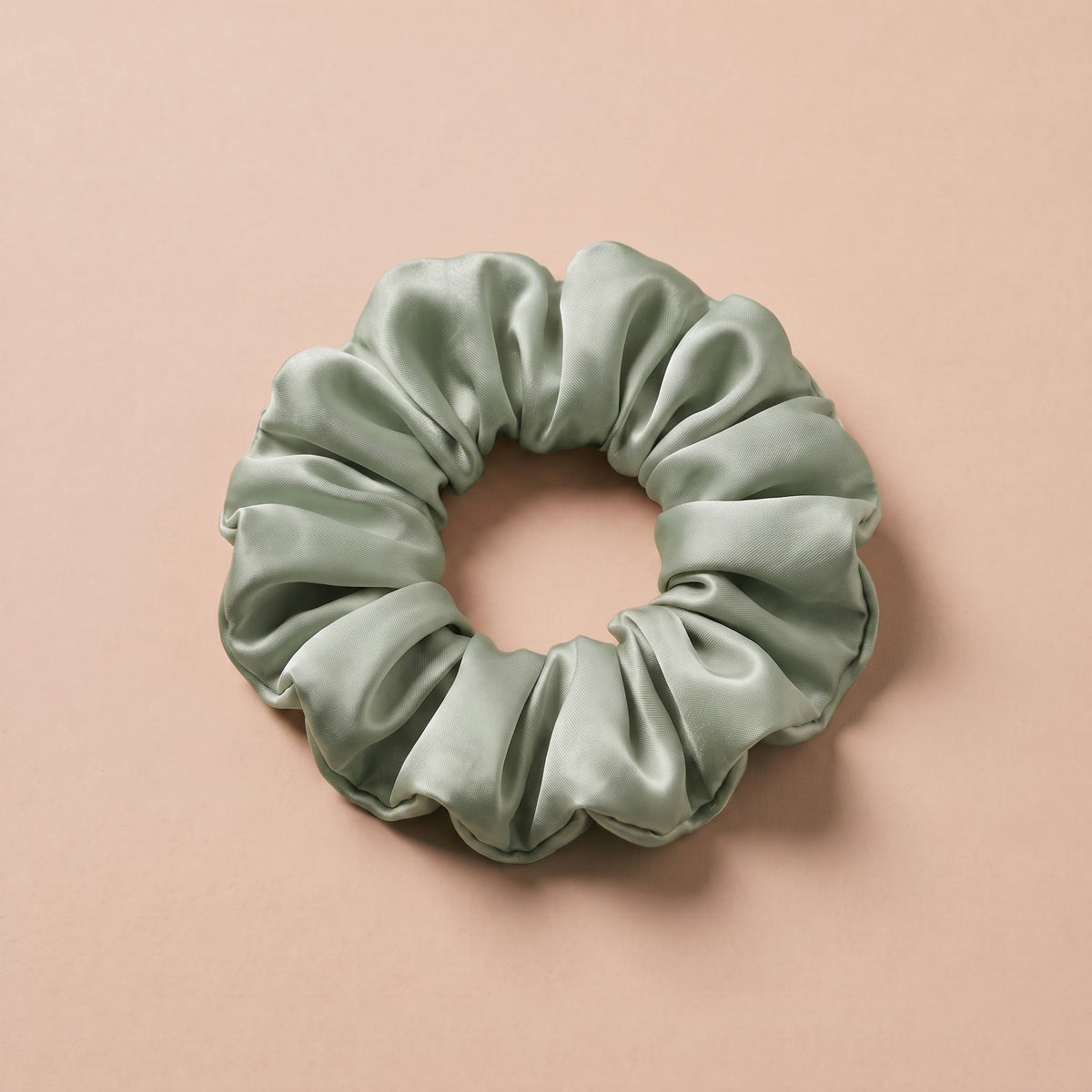 Jedwabna Gumka Scrunchie Szałwiowa Zieleń