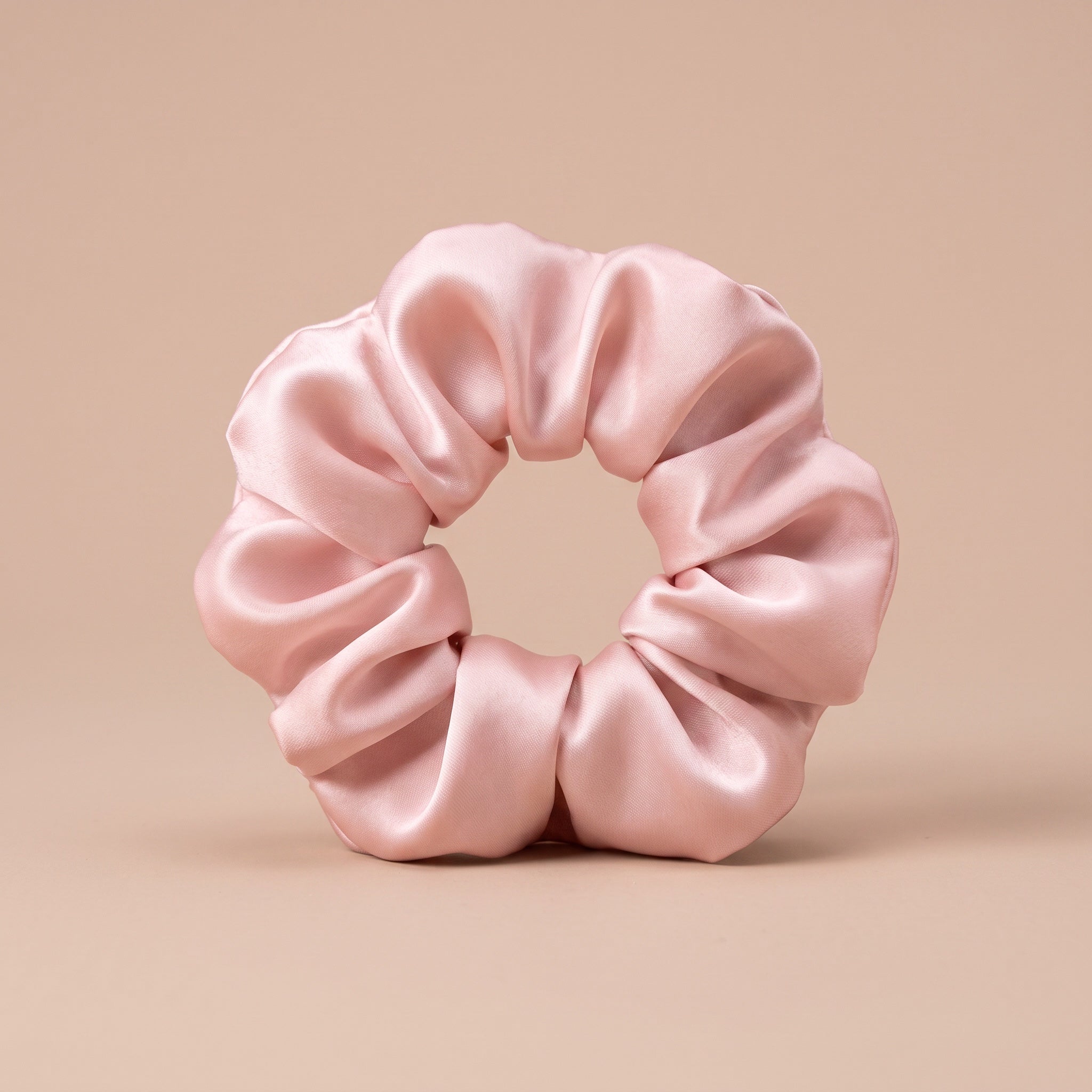 [sp-scrunchie-perlowy-roz.jpg]